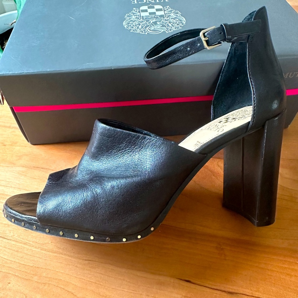 Vince Camuto black heels size 9.5-10